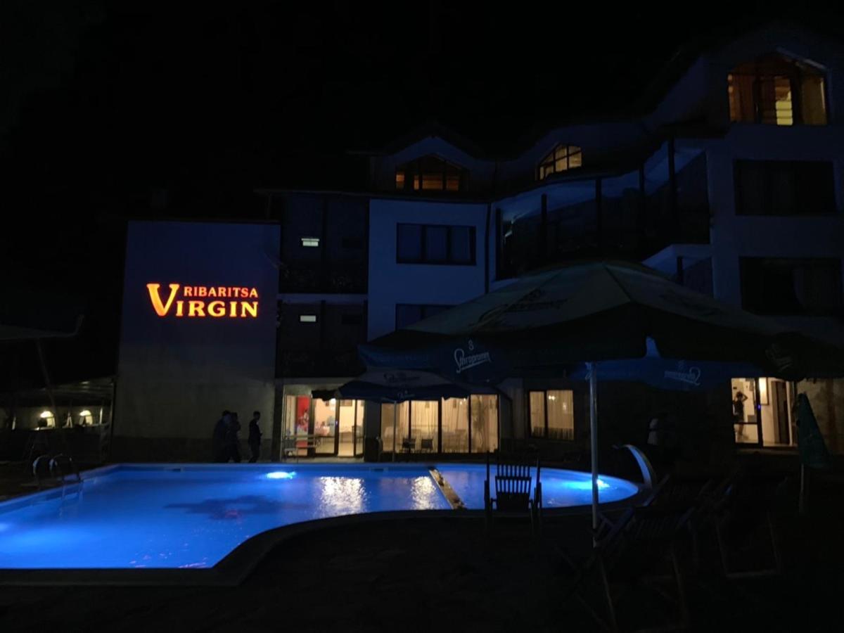 Family Hotel Virgin Ribaritsa Buitenkant foto